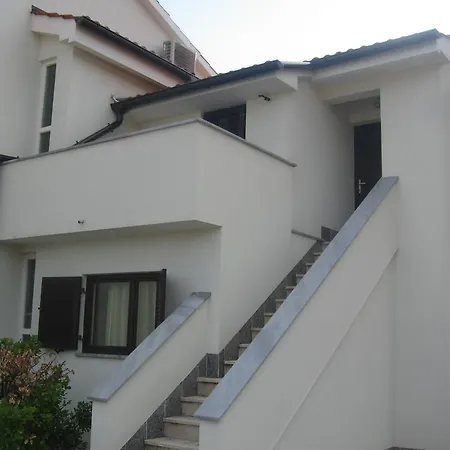 Cattonaro Apartament *