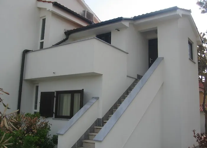 Cattonaro Apartamento *